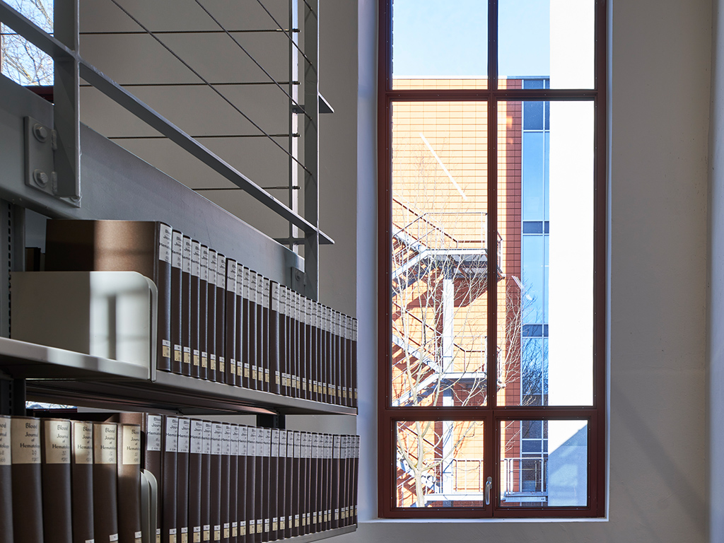 Alte Waschhalle Tübingen Innenansicht Fenster